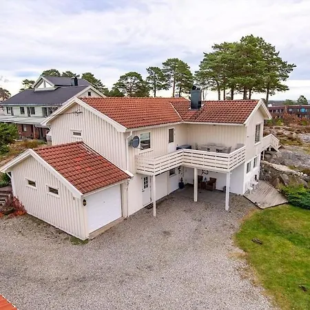 Koselig Leilighet I Grimstad Like Ved Uia